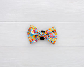 Chonky food print dog and cat bow-tie