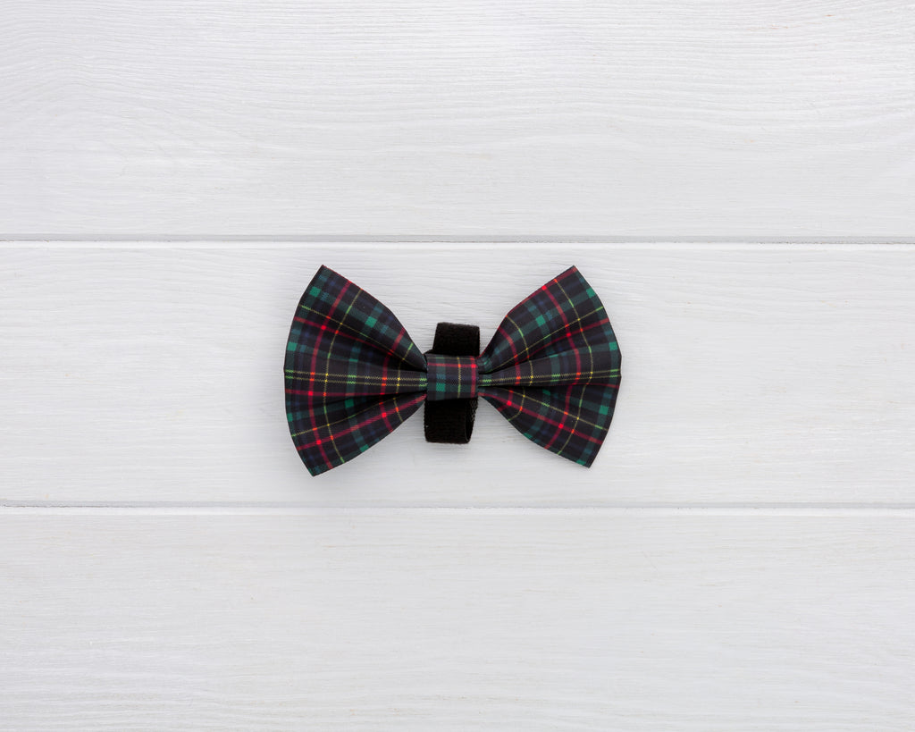 Tartan green and red print dog and cat bow-tie
