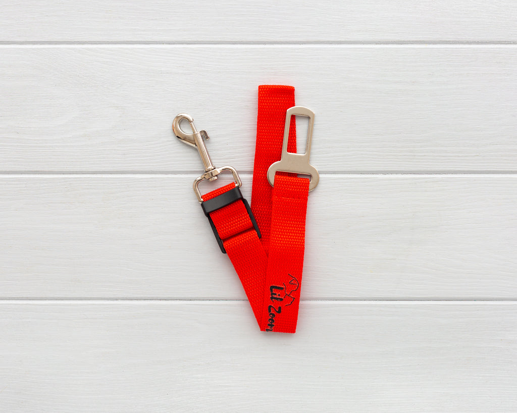 Lil Zoomi cat and dog car travel seatbelt red