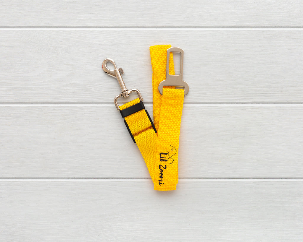 Lil Zoomi cat and dog car travel seatbelt yellow